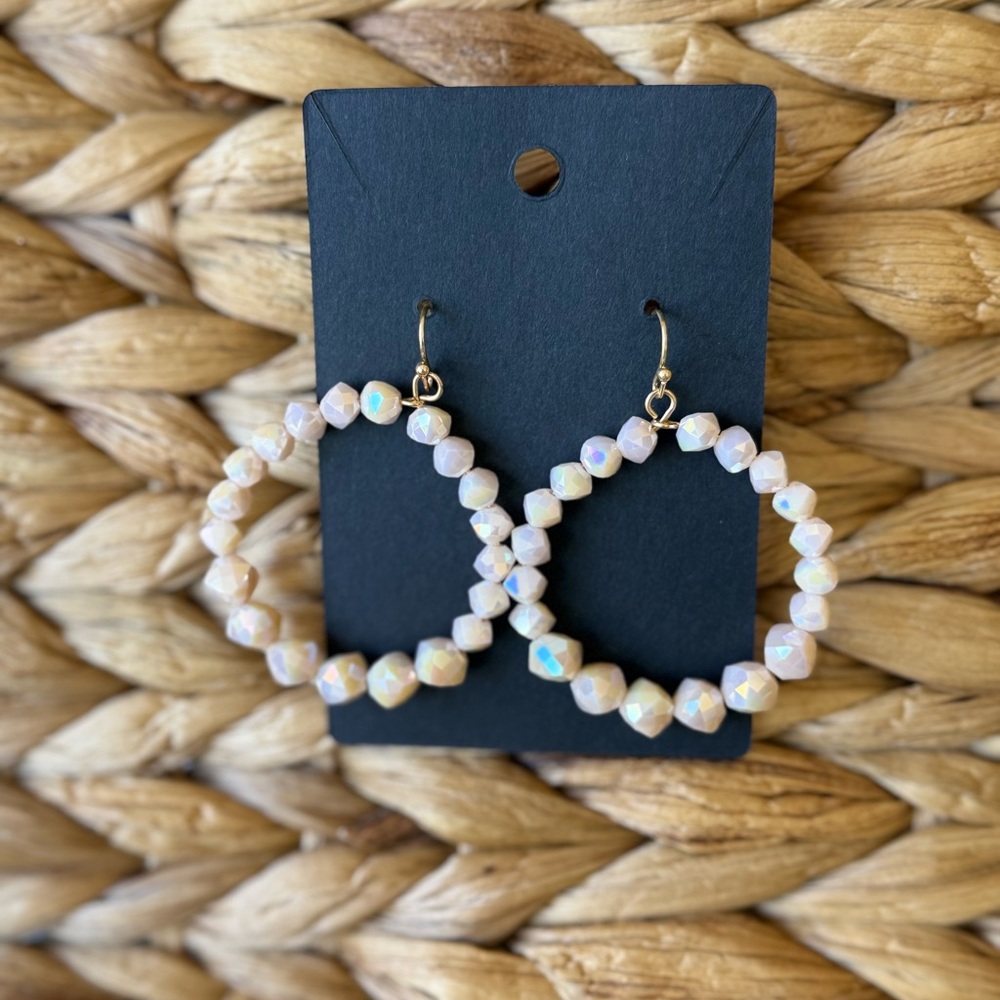 Elegant Gold and Cream Beaded Hoop Earrings